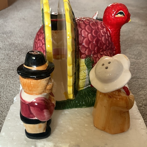 Thanksgiving Table Set. - Picture 4 of 5